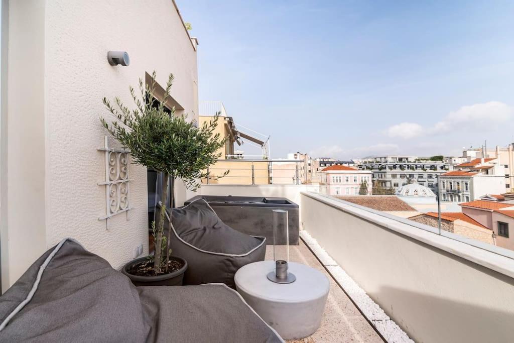 Heated Plunge Pool & Firepit Acropolis Penthouse Apartment Athens Exterior photo